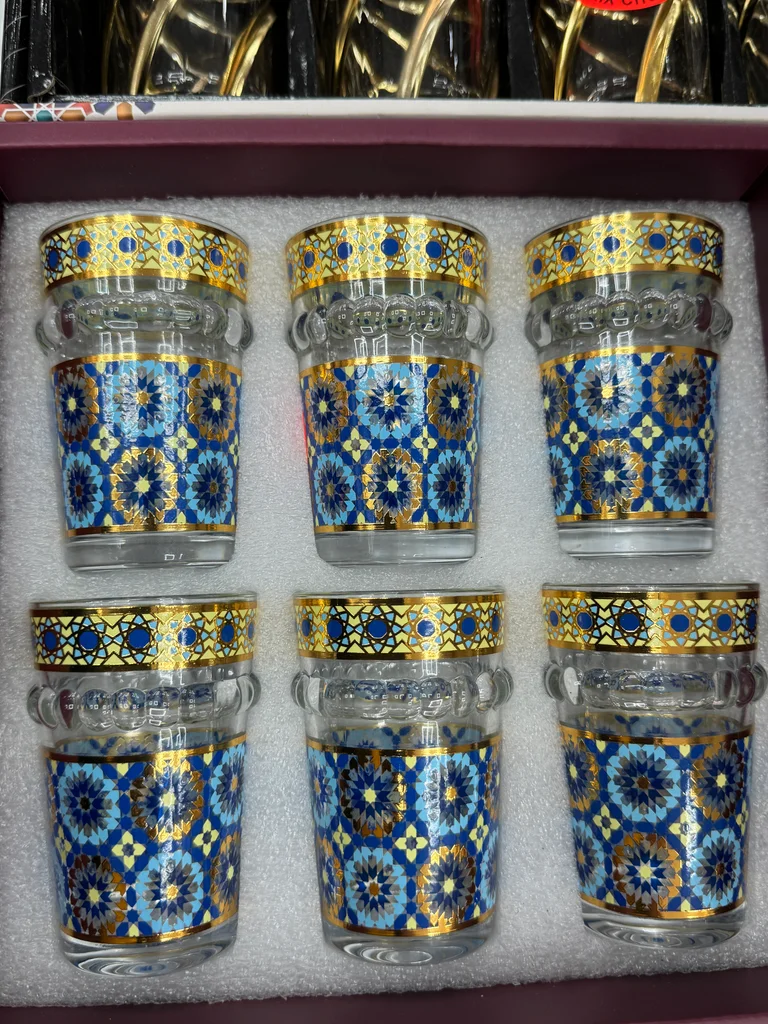 À vendre : Lot de 6 verres à thé orientaux – Bleu & Doré – 15€ – photo 2